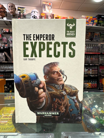 The Emperor Expects By Gav Thorpe