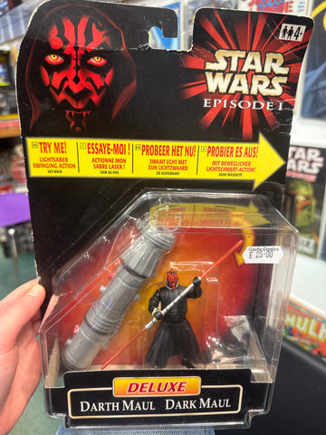 Star Wars Episode 1 Deluxe Darth Maul w/ ''Lightsaber swinging Action'' Action Figure PRE-OWNED