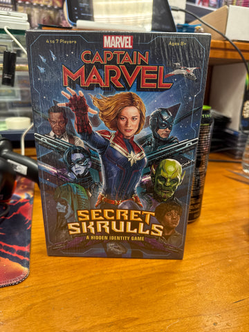 MARVEL - Captain Marvel - Secret Skrulls 'UK Only'
