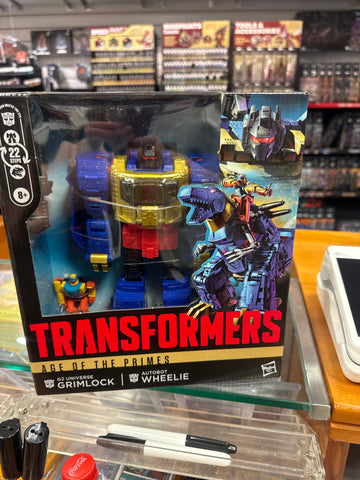 Transformers: Age Of The Primes: Leader Class Action Figure: G2 Universe: Grimlock