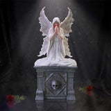 Only Love Remains Box (AS) 20.3cm - 100