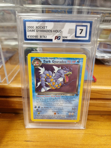 Dark Gyarados 2000 Rocket 8/82 Grade 7