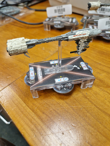 Star Wars X-wing miniatures - Nebulon-B Escort Frigate