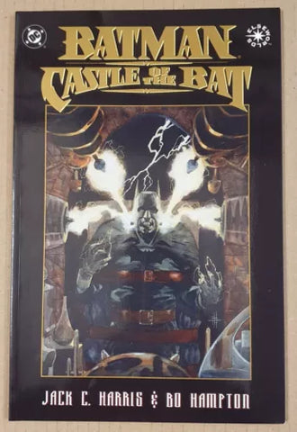 BATMAN : CASTLE OF THE BAT